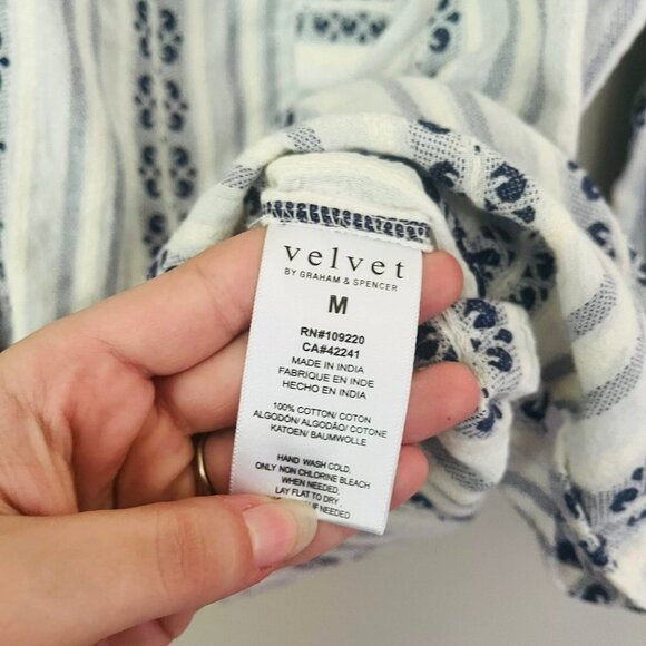 Velvet by Graham & Spencer Brandi Printed Peasant Blouse in Ocean Blue SZ M - Picture 6 of 7